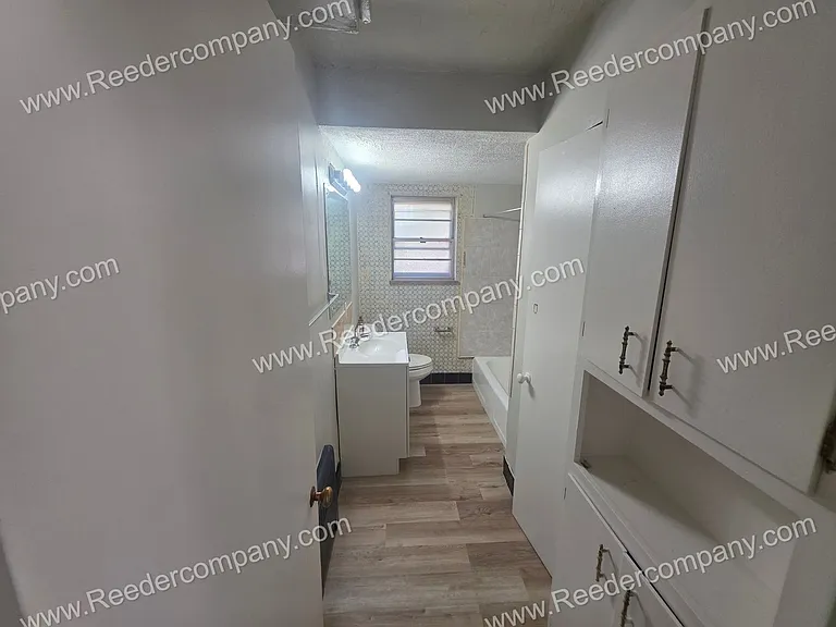 1102 Beacon Street — Photo 9