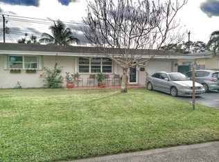 8440 NW 11th St, Hollywood, FL 33024