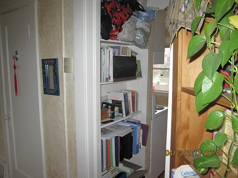 220 SE Gladstone St #2 — Photo 7