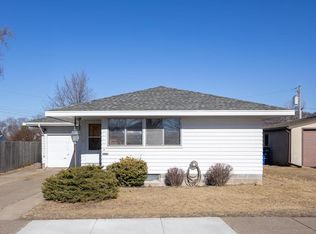 1115 Pierce St, Onalaska, WI 54650