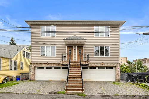 254 Division St #1R Photo 1