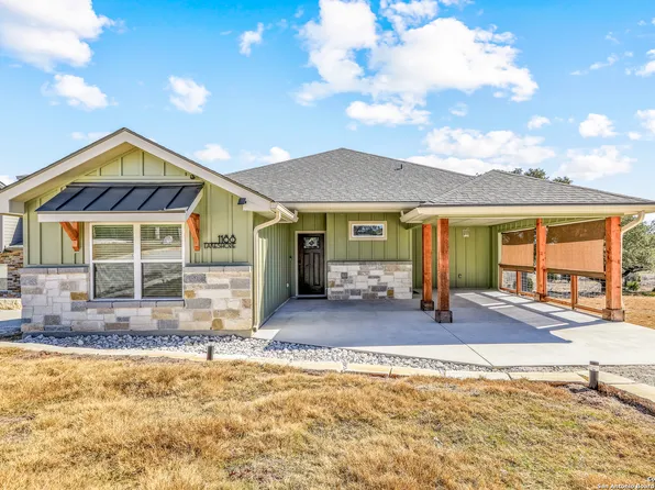 1188 LAKESHORE DR, Canyon Lake, TX 78133