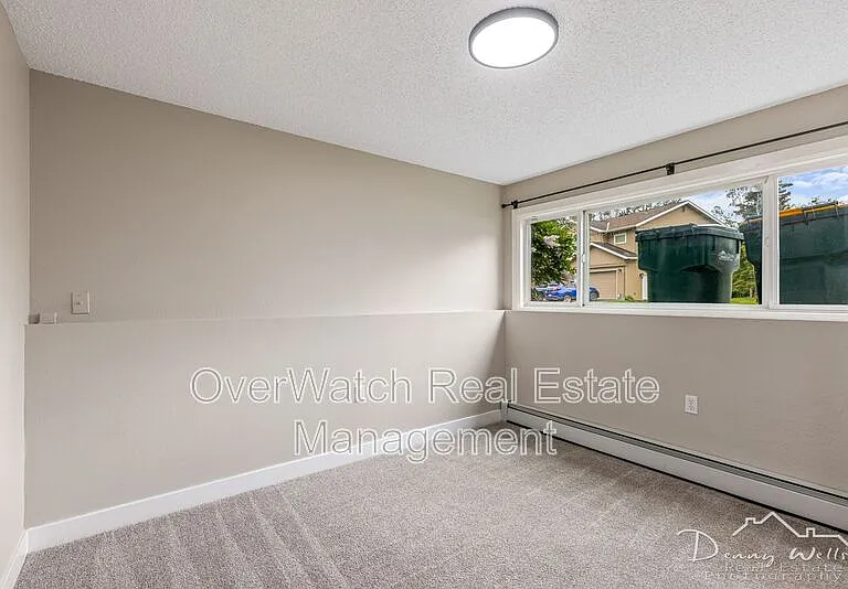 1821 Kodiak St — Photo 12