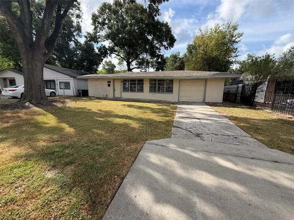 5322 Dewberry St, Houston, TX 77021
