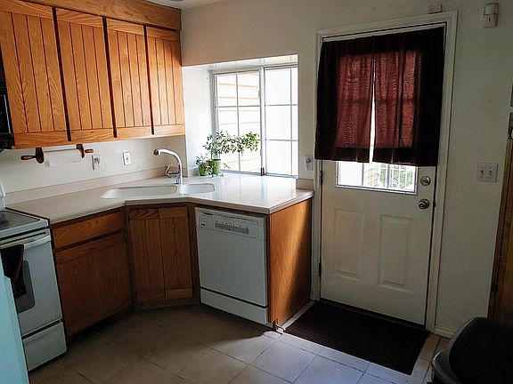 3rd image of 3377 S Shady Creek Pl