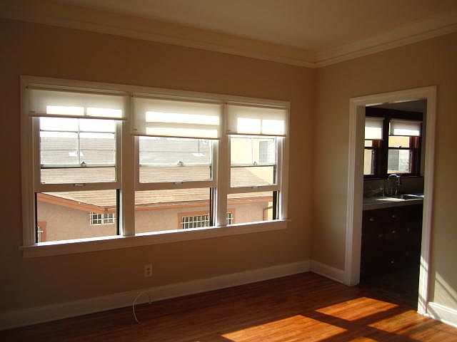 1st image of 731 N Dillon St