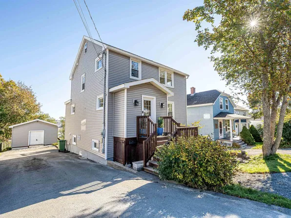11 Flint St, Halifax, NS B3N 2V3