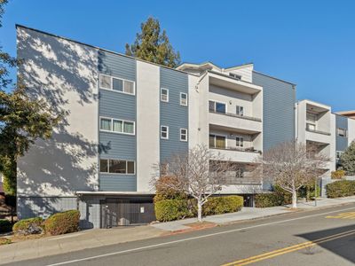 5290 Broadway Ter APT 103, Oakland, CA, 94618