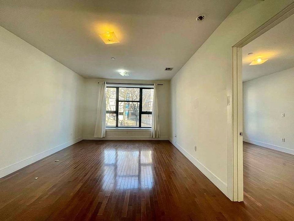 1st image of 181 Scholes St #1D