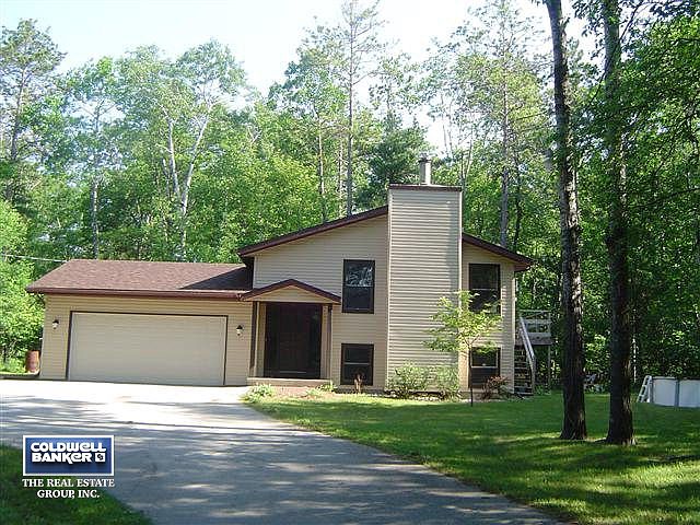 1st image of 6000 Wildwood Ln