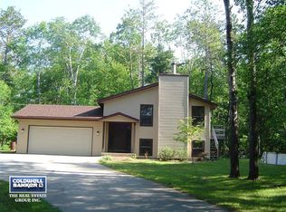 6000 Wildwood Ln, Sturgeon Bay, WI 54235