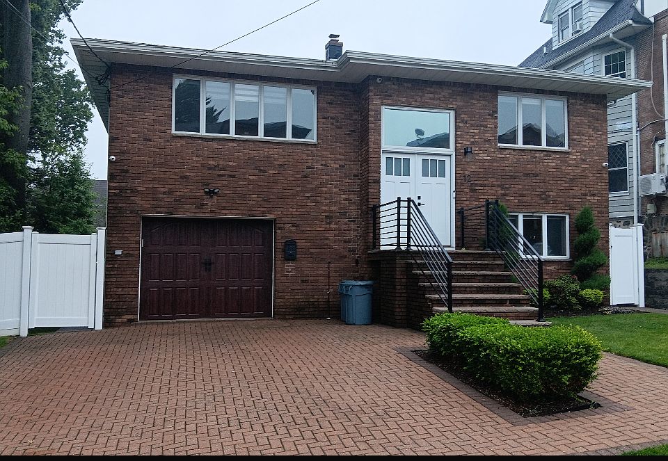 1st image of 12 Crescent Ave #2