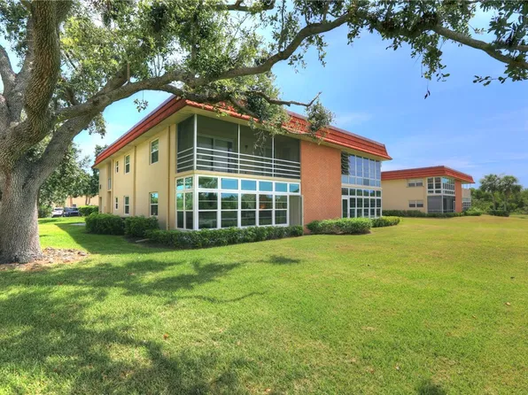 71 Royal Oak Ct APT 101, Vero Beach, FL 32962