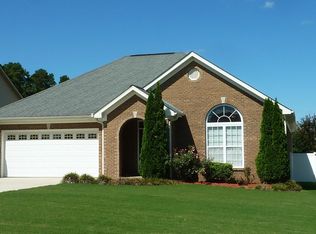 19 Churchill Ter, Decatur, AL 35603