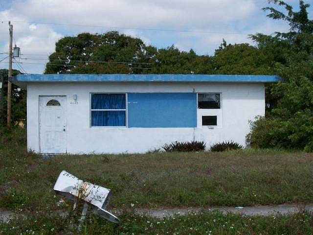 1st image of 2625 NW 6th Ct