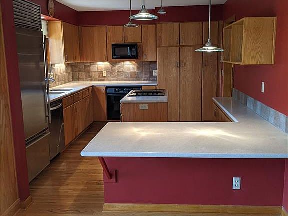 4th image of 625 Winterberry Dr