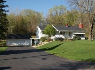 11400 Oberlin Rd, Minnetonka, MN 55305