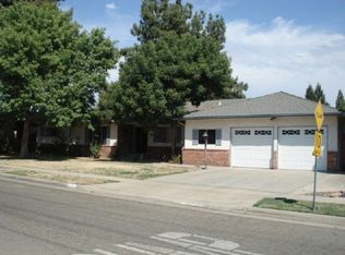 6452 N 4th St, Fresno, CA 93710