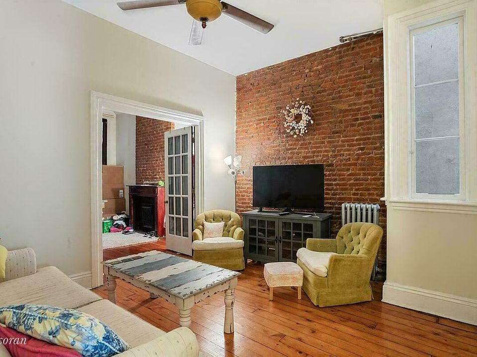 2nd image of 127 Saint Marks Pl APT 1