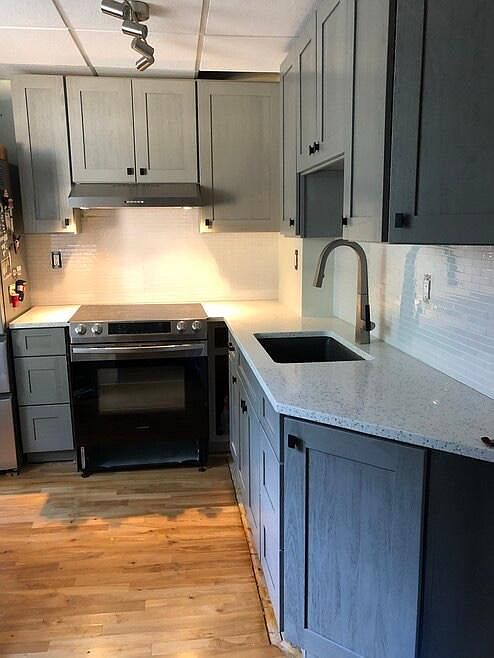 Recently upgraded kitchen with new appliances