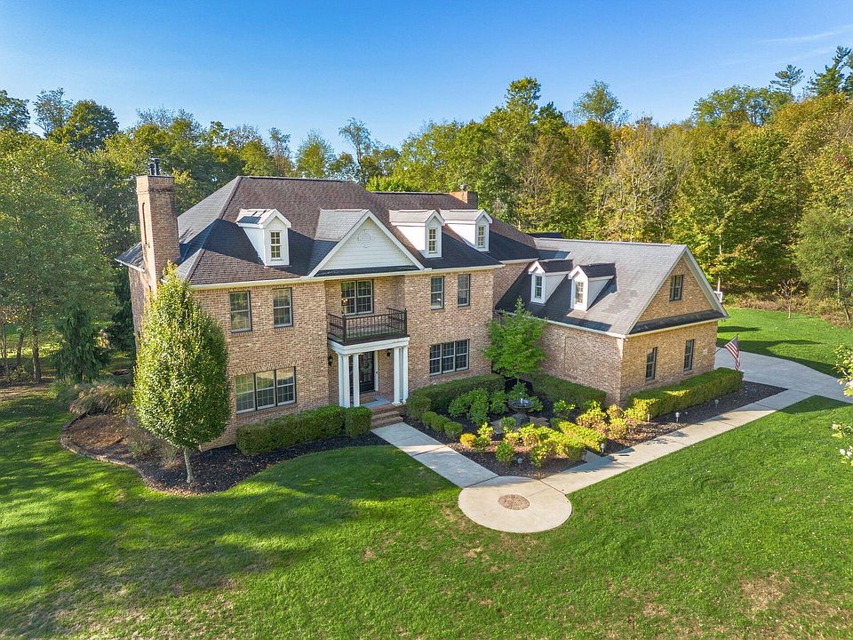 1st image of 105 Roseview Dr