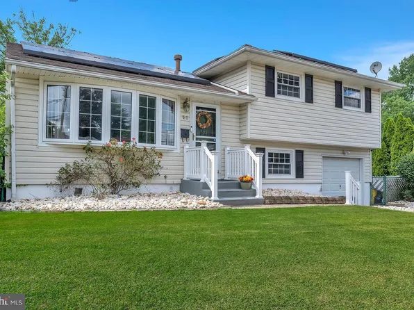 80 Gary Dr, Hamilton, NJ 08690