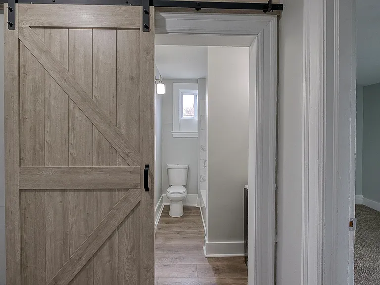 220 Shetland St — Photo 5