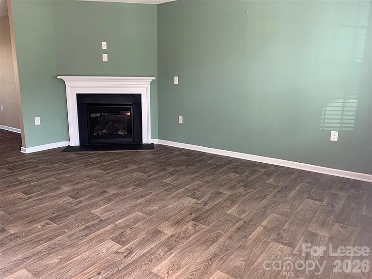 4265 Long Arrow Dr — Photo 9