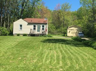7766 Cedar Rd, Chesterland, OH 44026