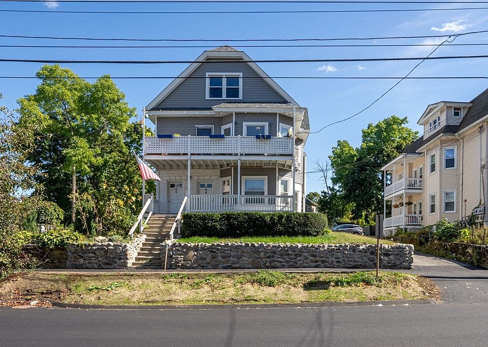 1st image of 144 Waverly Rd #1