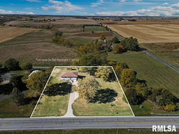 14826 140th St W, Taylor Ridge, IL 61284