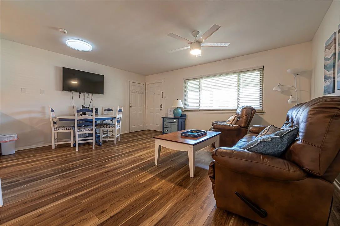 622 Beach Access Rd — Photo 4