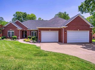 23 Juliana Dr, Newburgh, IN 47630