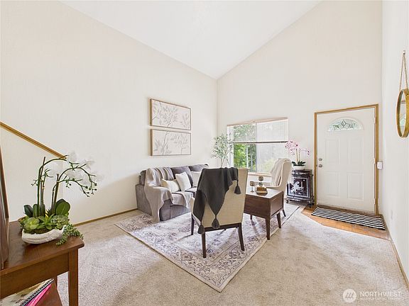 3rd image of 7610 Shilohwood Place NW