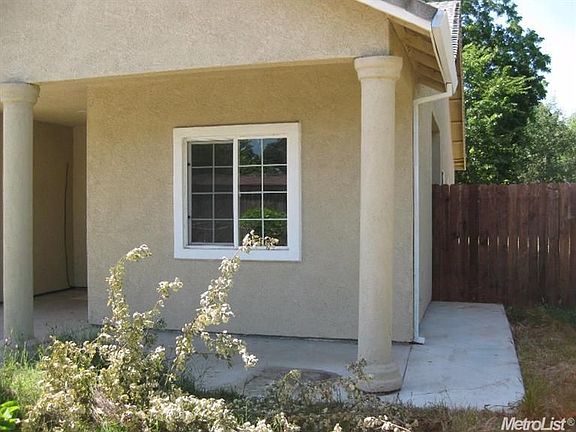 2nd image of 1326 Nogales St