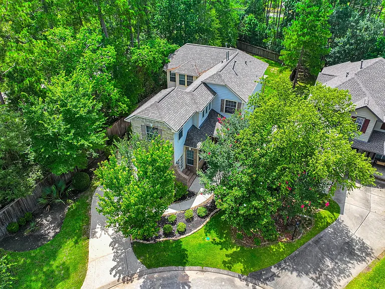 138 Zephyr Bend Pl — Photo 1