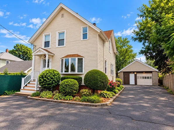 13 Fremont Pl, Lynn, MA 01902