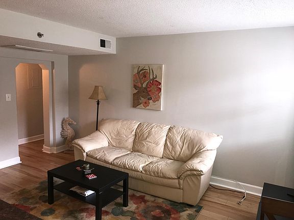 3rd image of 604 Bashford Ln Unit 2103