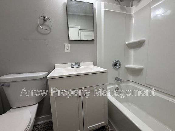 5th image of 730 N 25th St #2