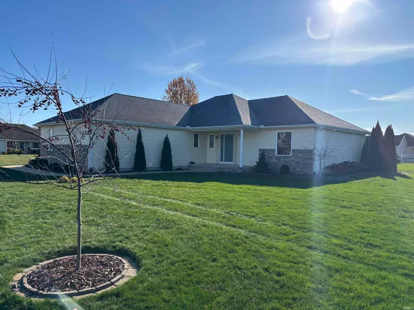 4379 N Basswood Dr, Warsaw, IN 46582