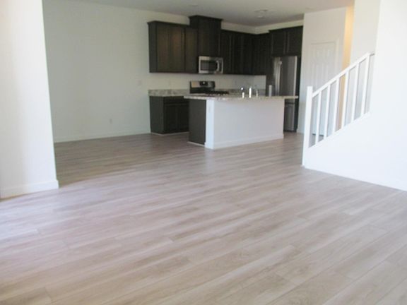 2nd image of 5730 Sky Pointe Dr #Amonwq