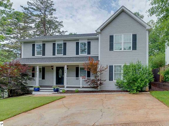 2nd image of 104 Edisto St