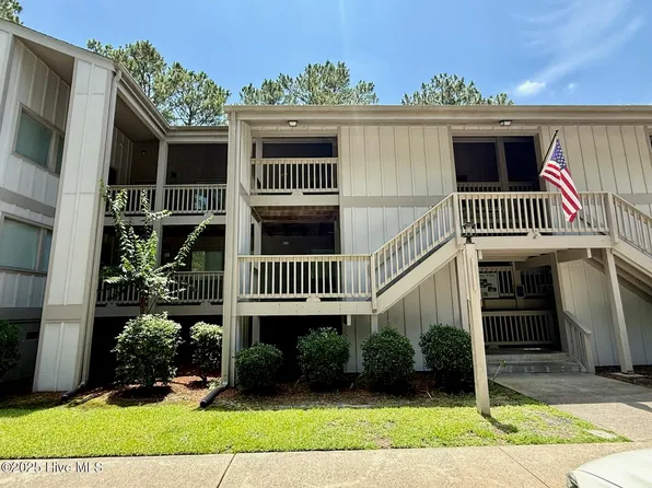 6227 Harbourside Drive, New Bern, NC 28560