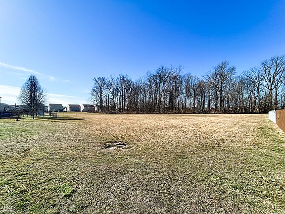 2nd image of 11356 N Creekside Dr