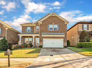 2323 Barrowcliffe Dr NW, Concord, NC 28027