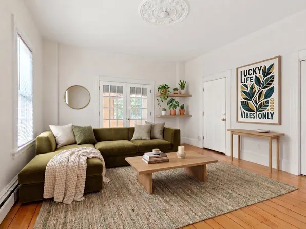 547 Broadway APT 1, Somerville, MA 02145