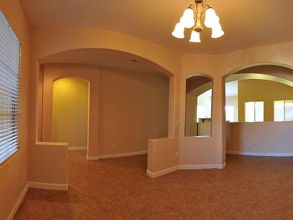 5th image of 2277 E Redwood Ct
