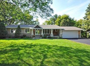 4255 Heine Strasse St, Eagan, MN 55122