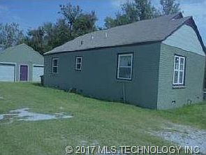 2nd image of 1143 E 50th Pl N