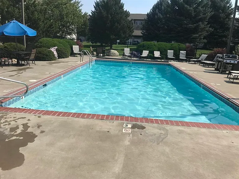 22855 E Country Vista Dr #402 — Photo 14